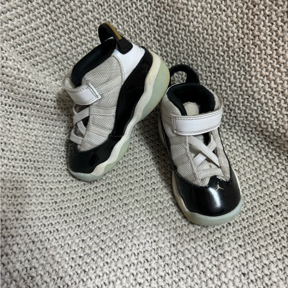 Nike Air Jordan 6 Rings Shoes White CW6997-100 Size 7C Toddler/Baby